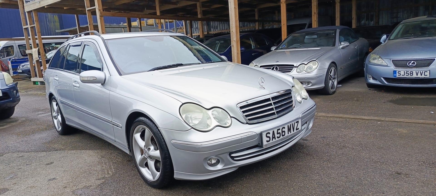 [ berth ]Mercedes-Benz C Class