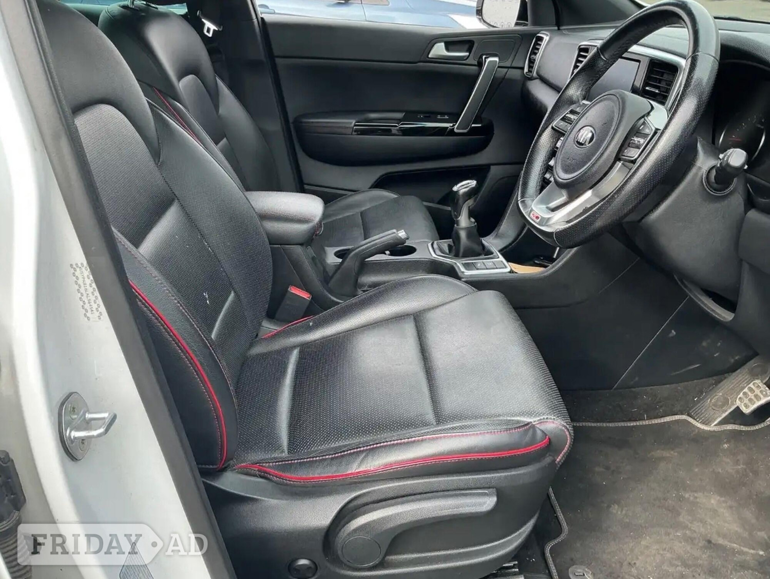 [ berth ]Kia Sportage