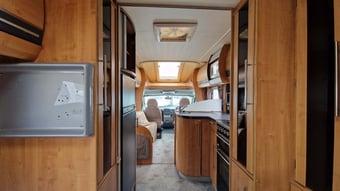 Auto-Trail Frontier Cherokee 2011 for sale