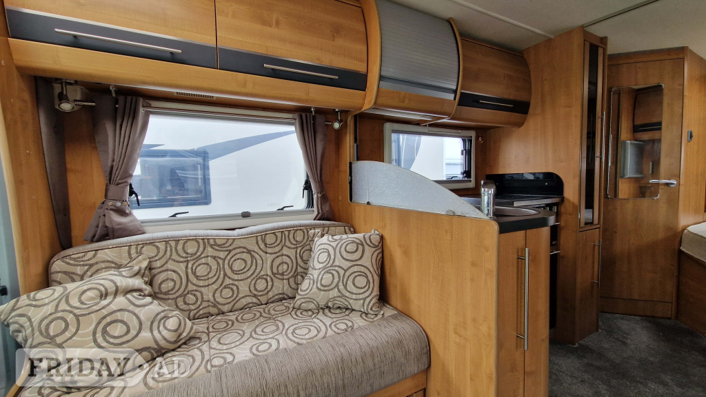 Auto-Trail Frontier Cherokee 2011 for sale - Motorhomes & Caravans
