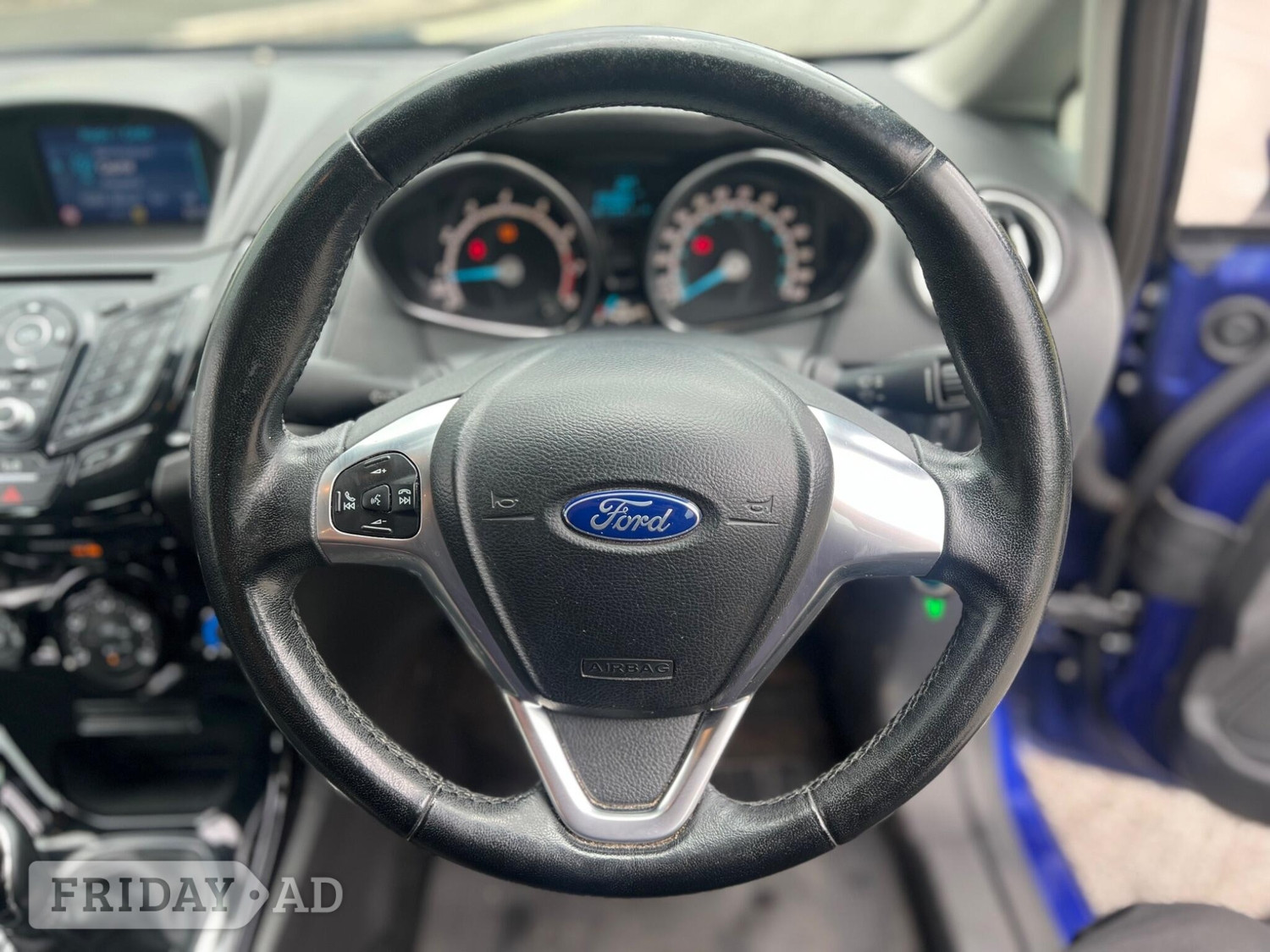 Ford Fiesta 2016 - Cars