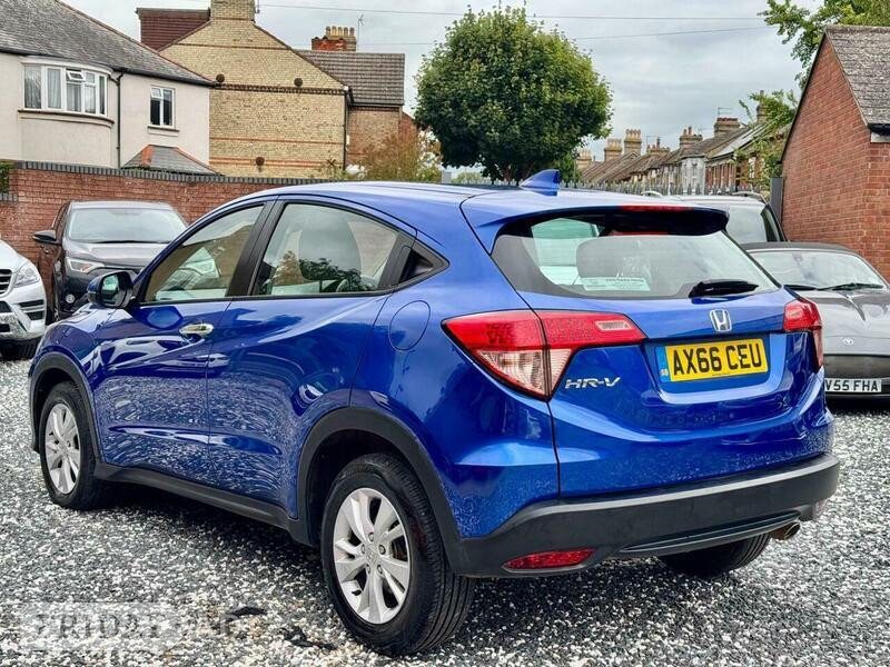 Honda HR-V 2016 - Cars in Bedford