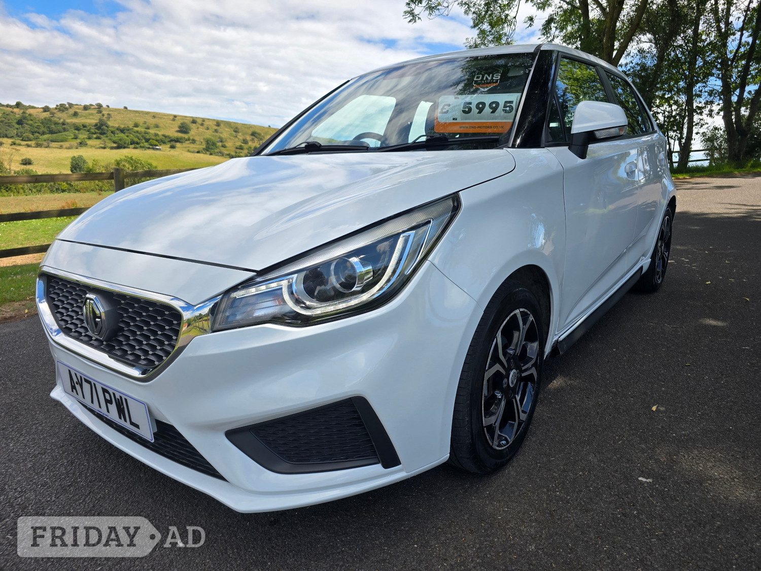 [ berth ]MG MG3