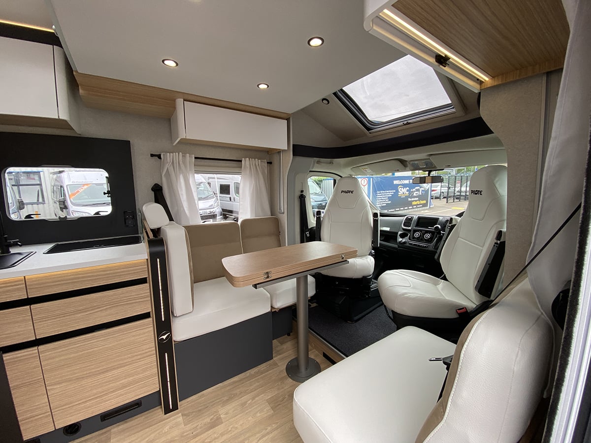 Pilote Pacific P720FC Selection 2026 for sale - Motorhomes & Caravans in Newark