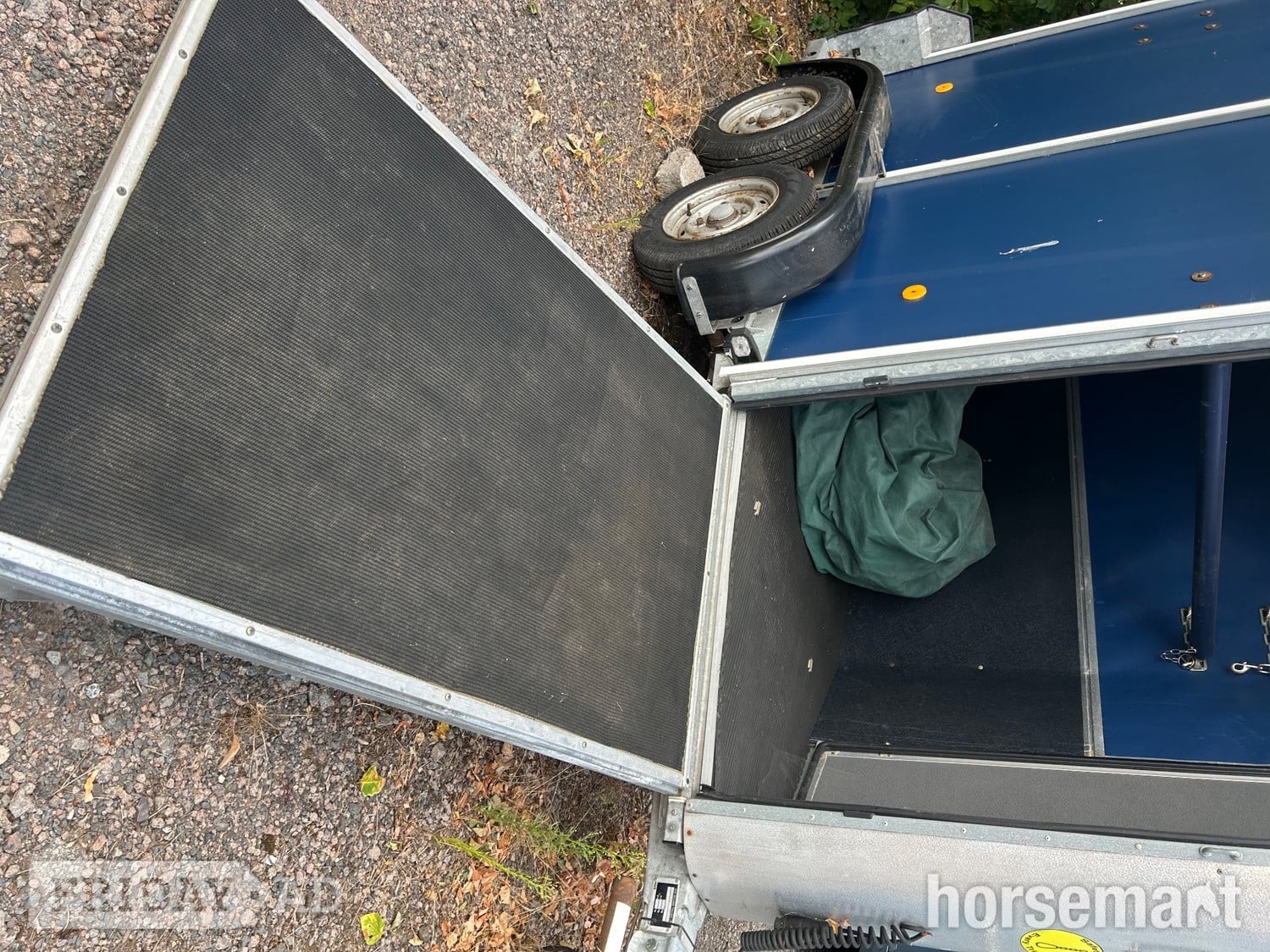 Ifor Williams HB401  Horse Trailer - Trailers & Horseboxes in Cosby