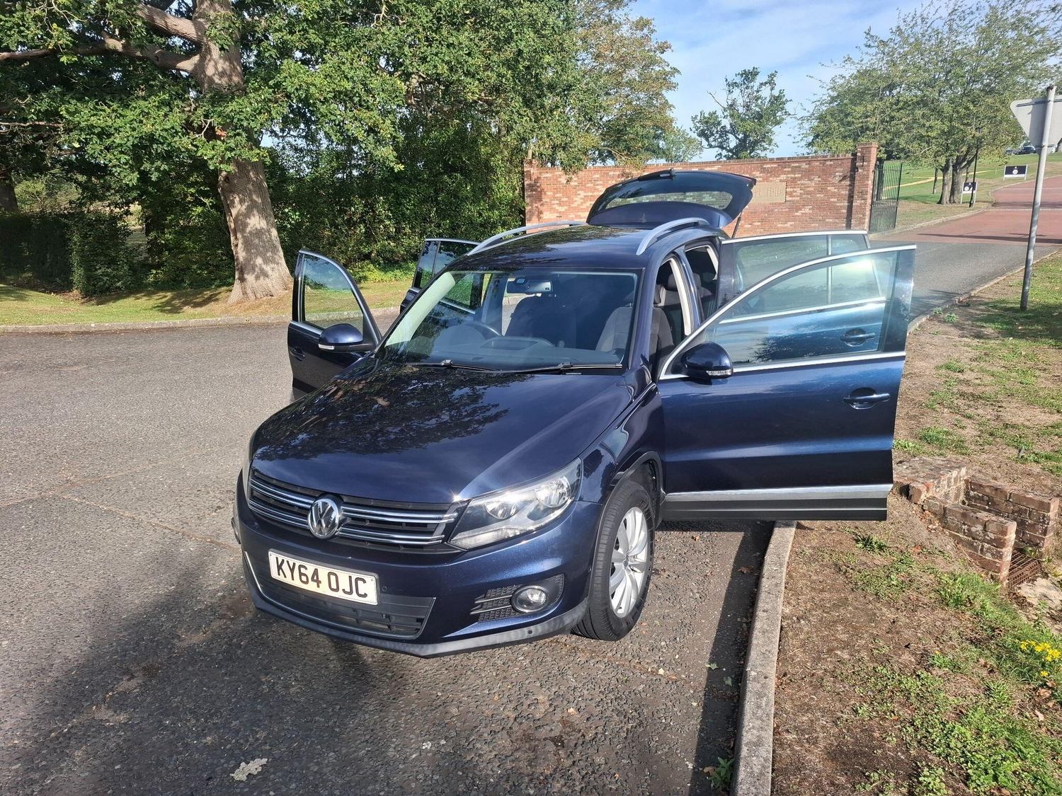 [ berth ]Volkswagen Tiguan