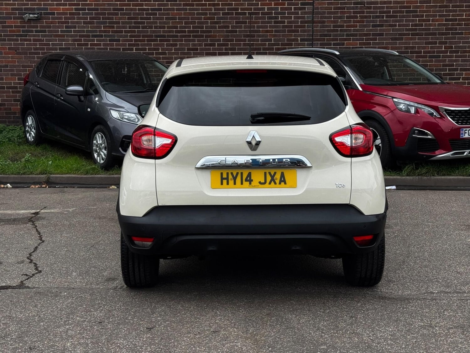 Renault Captur 2014 - Cars