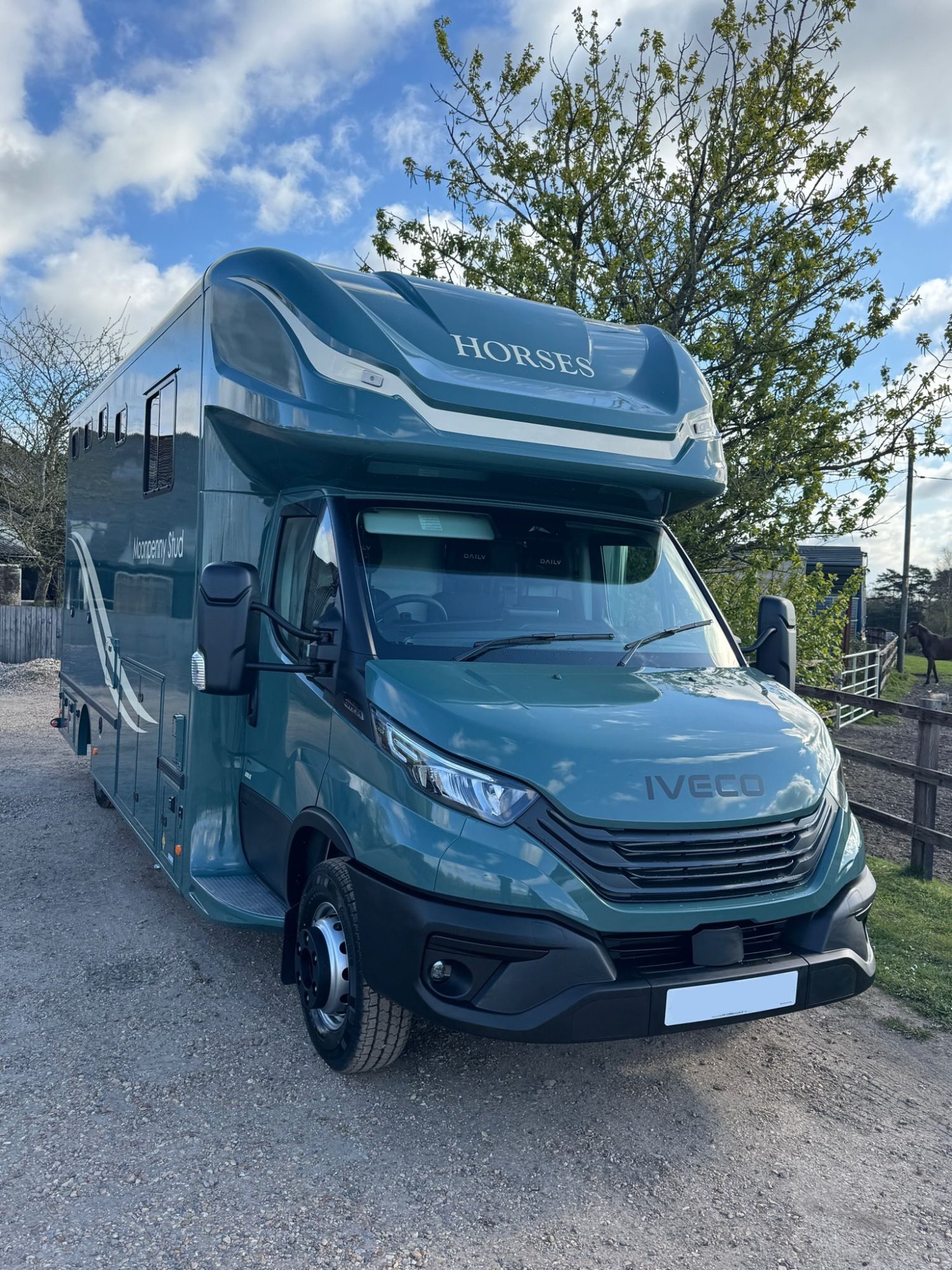 Trevett and Smith 7.2T Landford