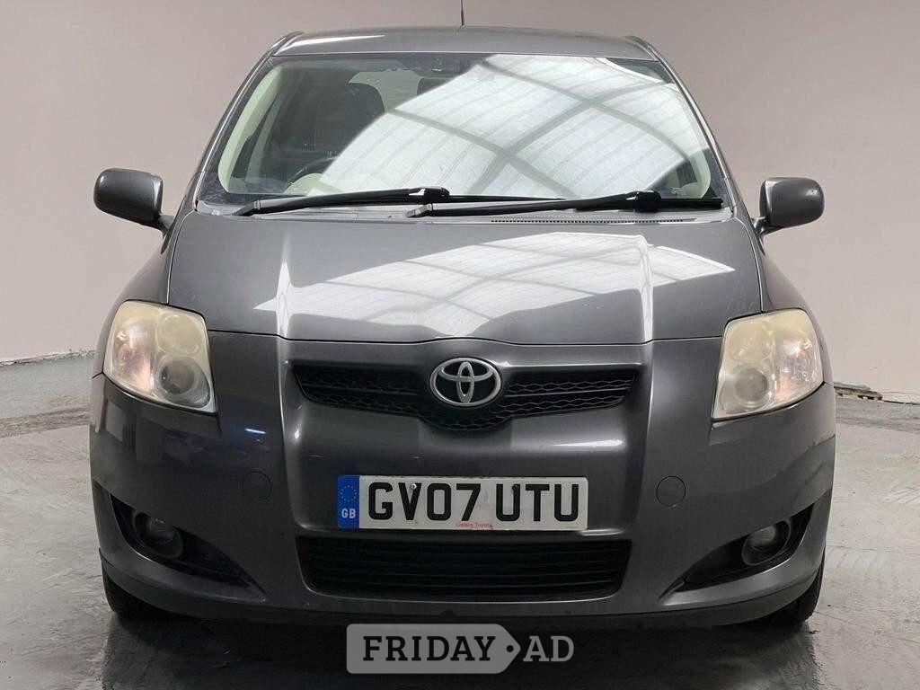 [ berth ]Toyota Auris
