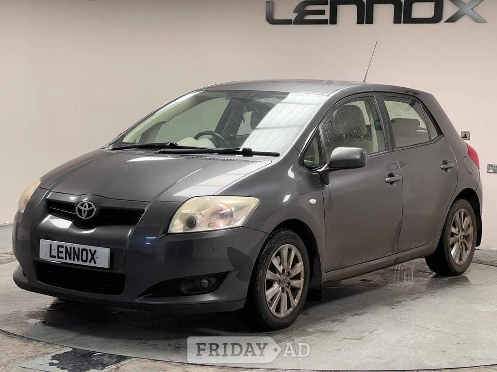 Toyota Auris 2007 - Cars in Brent
