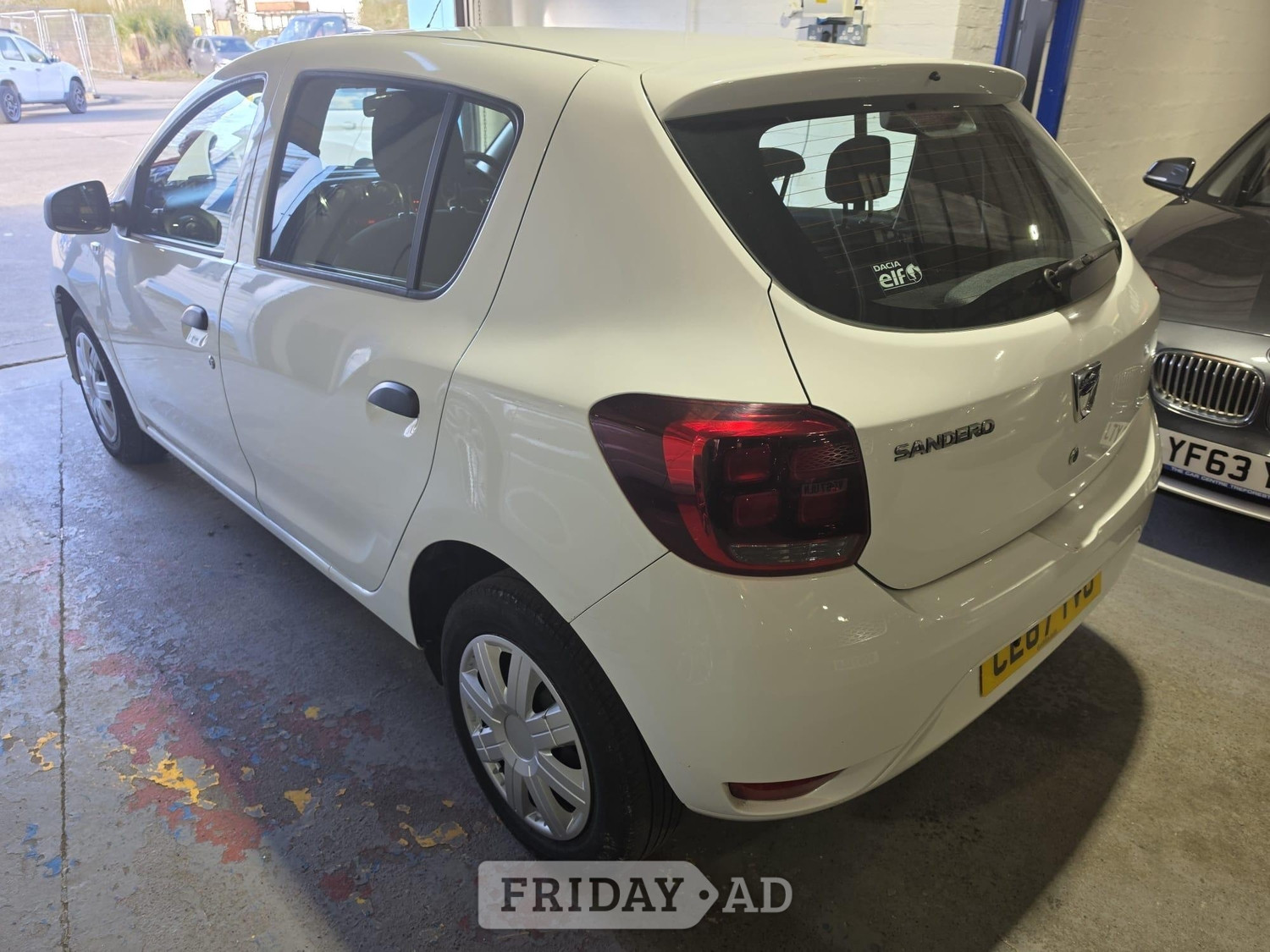 Dacia Sandero 2017 - Cars in Pontypridd
