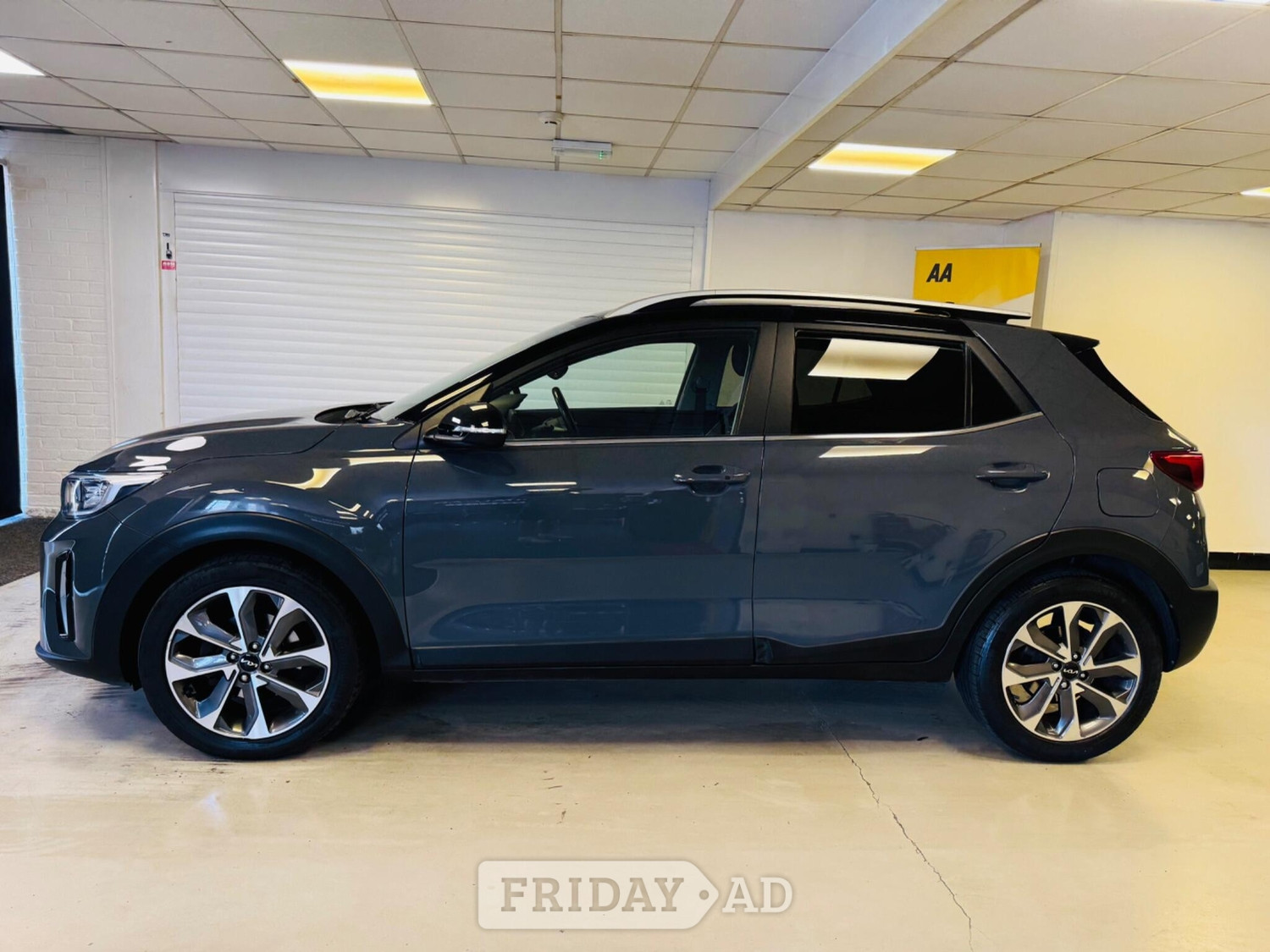 Kia Stonic 2021 - Cars in Stroud