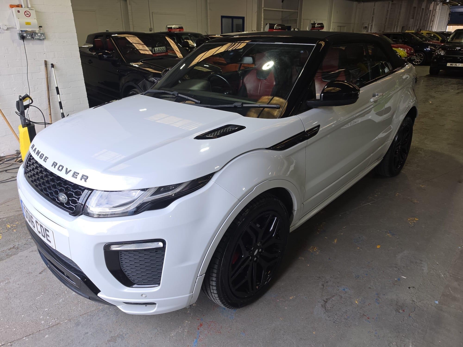 [ berth ]Land Rover Range Rover Evoque