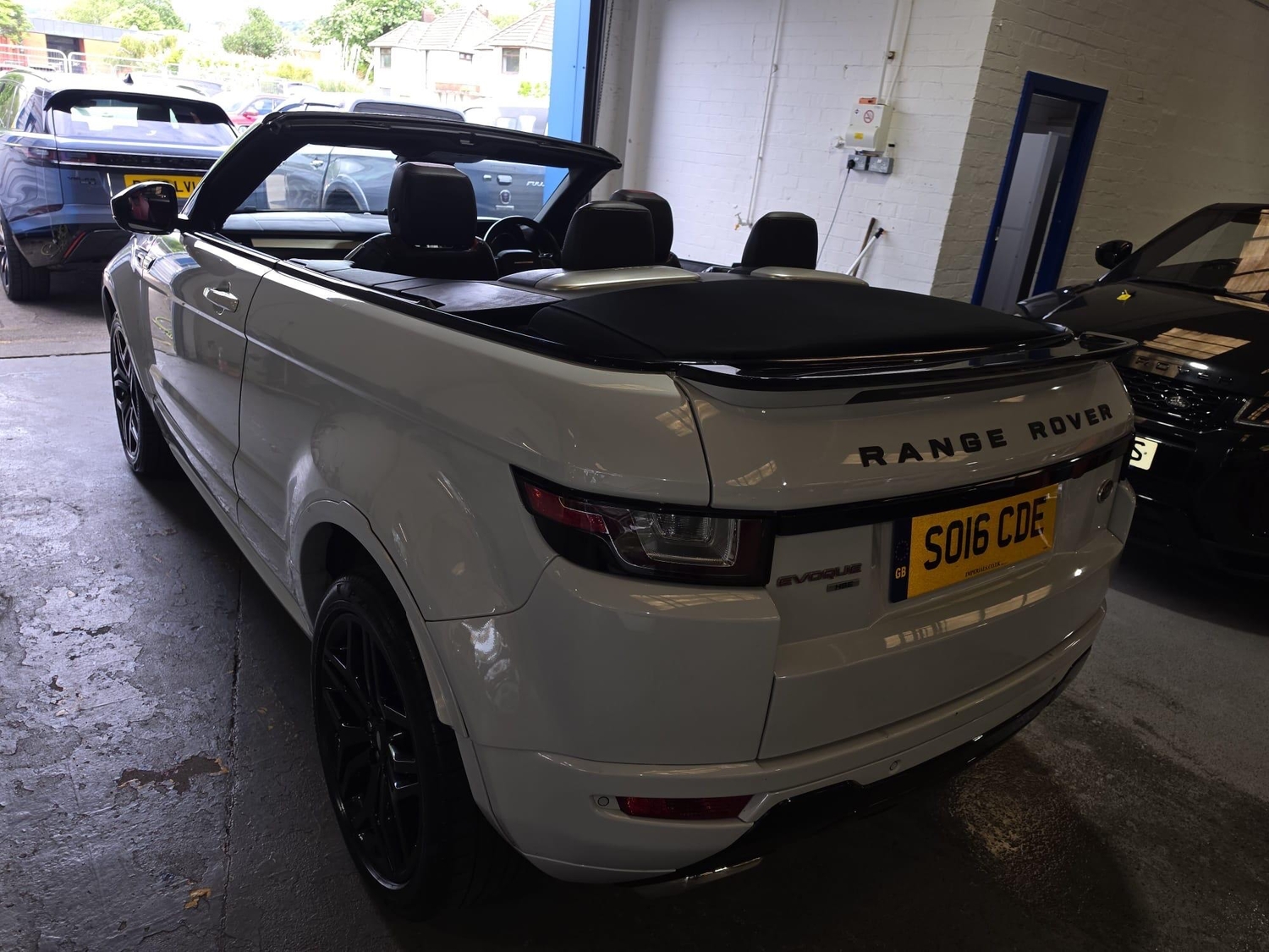 Land Rover Range Rover Evoque 2016 - Cars in Pontypridd