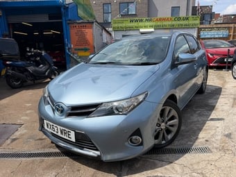 Toyota Auris 2013