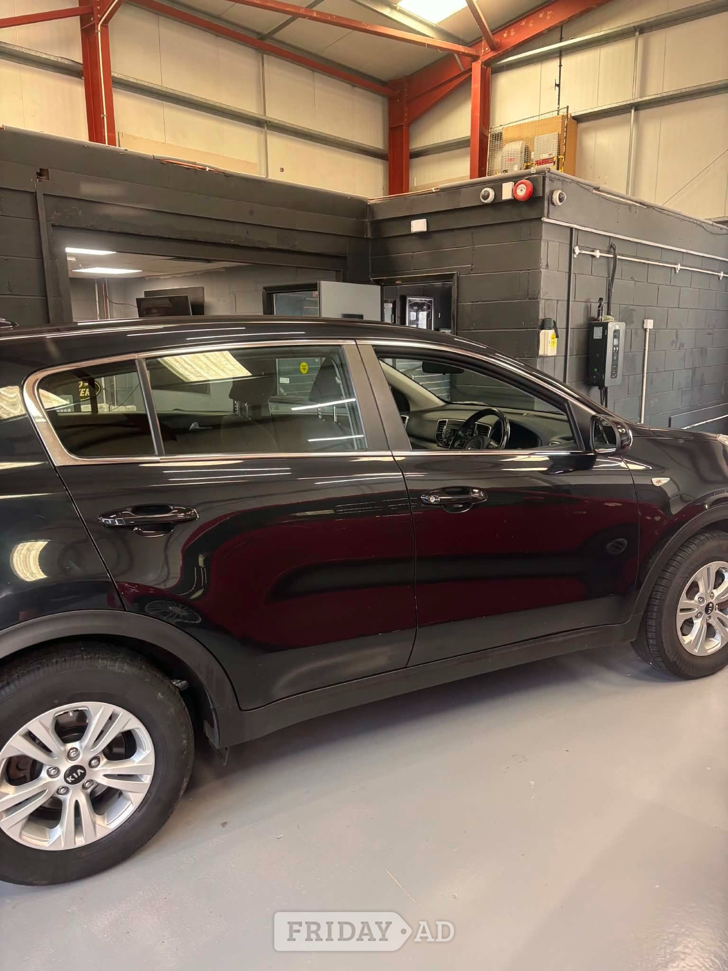 [ berth ]Kia Sportage