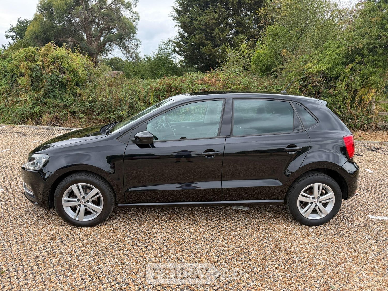 Volkswagen Polo 2017 - Cars in Fleet