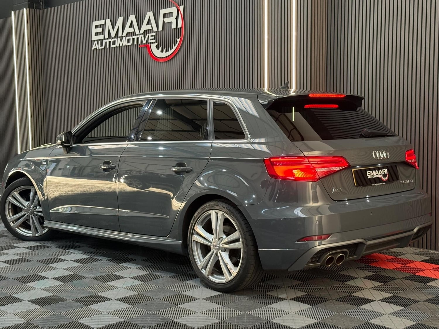 [ berth ]Audi A3