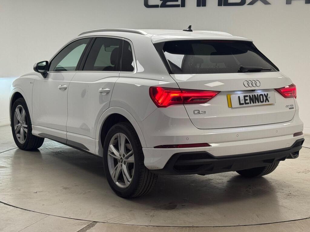 [ berth ]Audi Q3