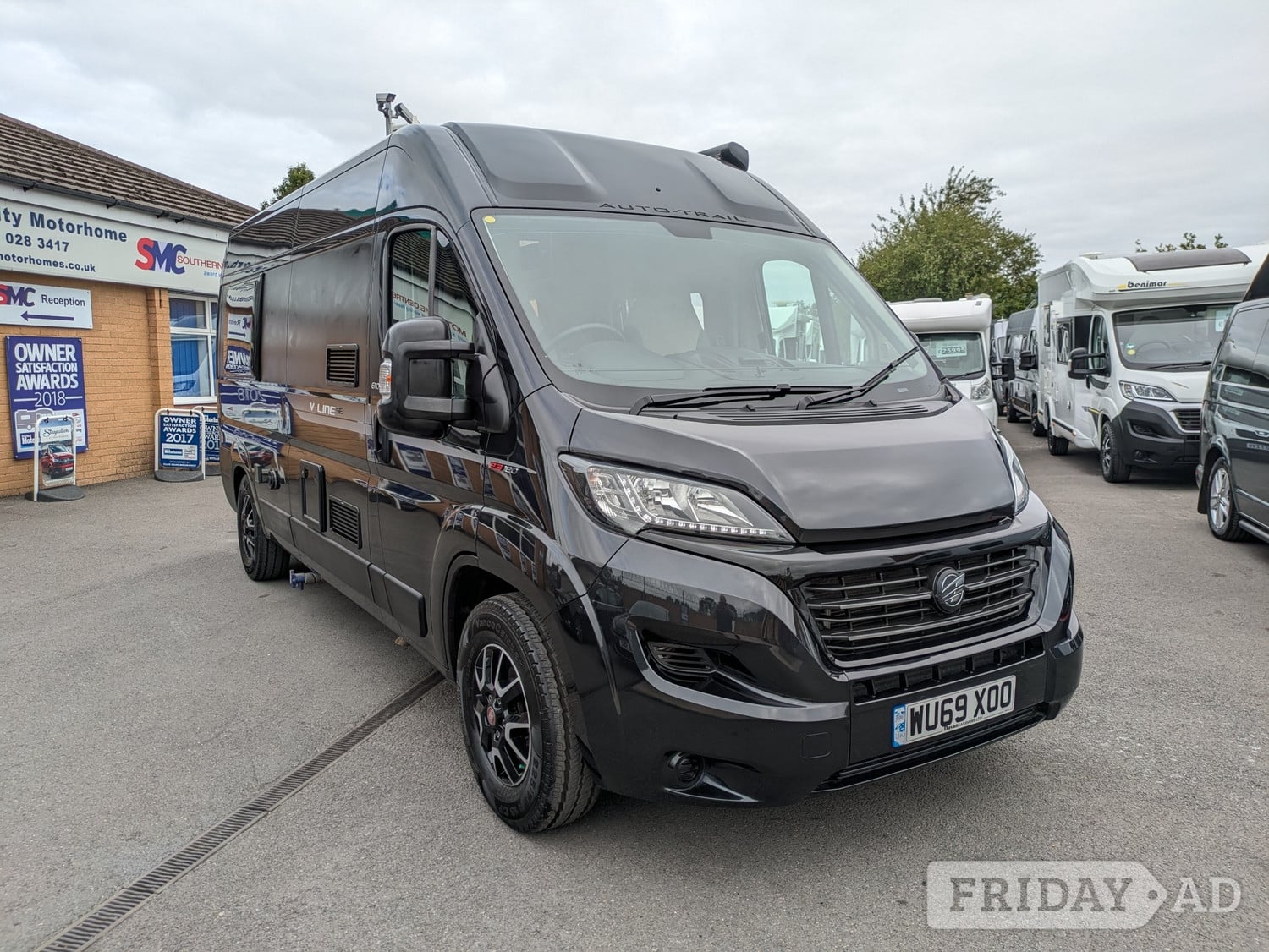 Auto-Trail V-Line 610 2020 in Bracknell