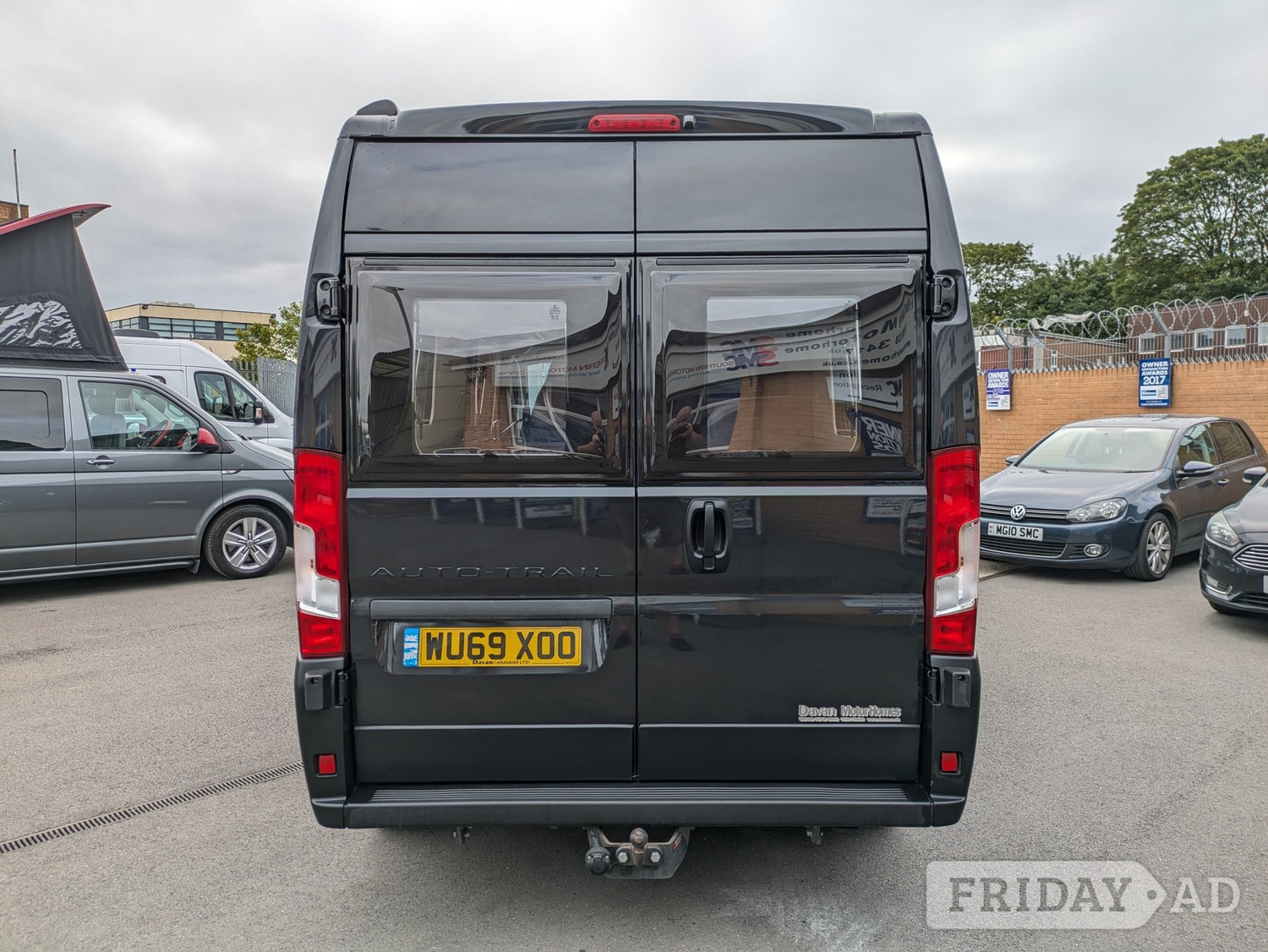 Auto-Trail V-Line 610 2020 - Motorhomes & Caravans in Bracknell
