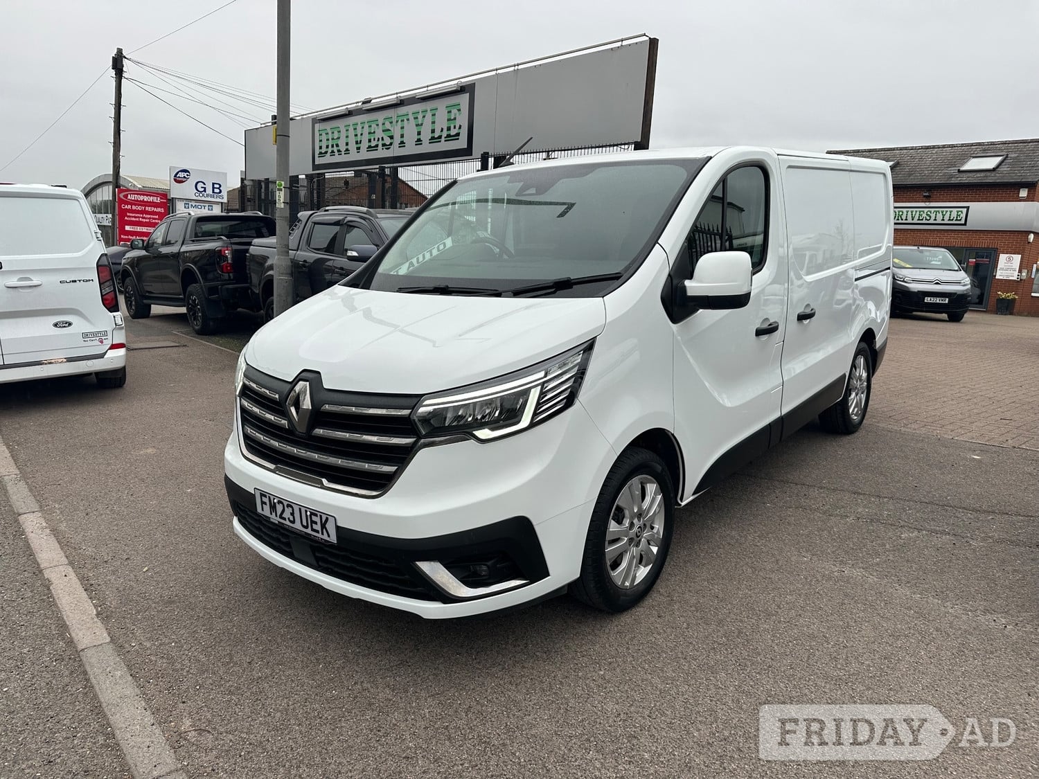 [ berth ]Renault Trafic