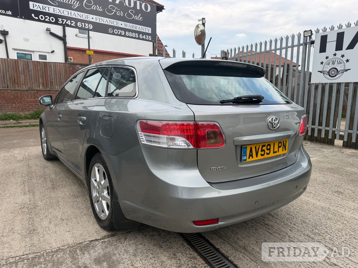 Toyota Avensis Wembley