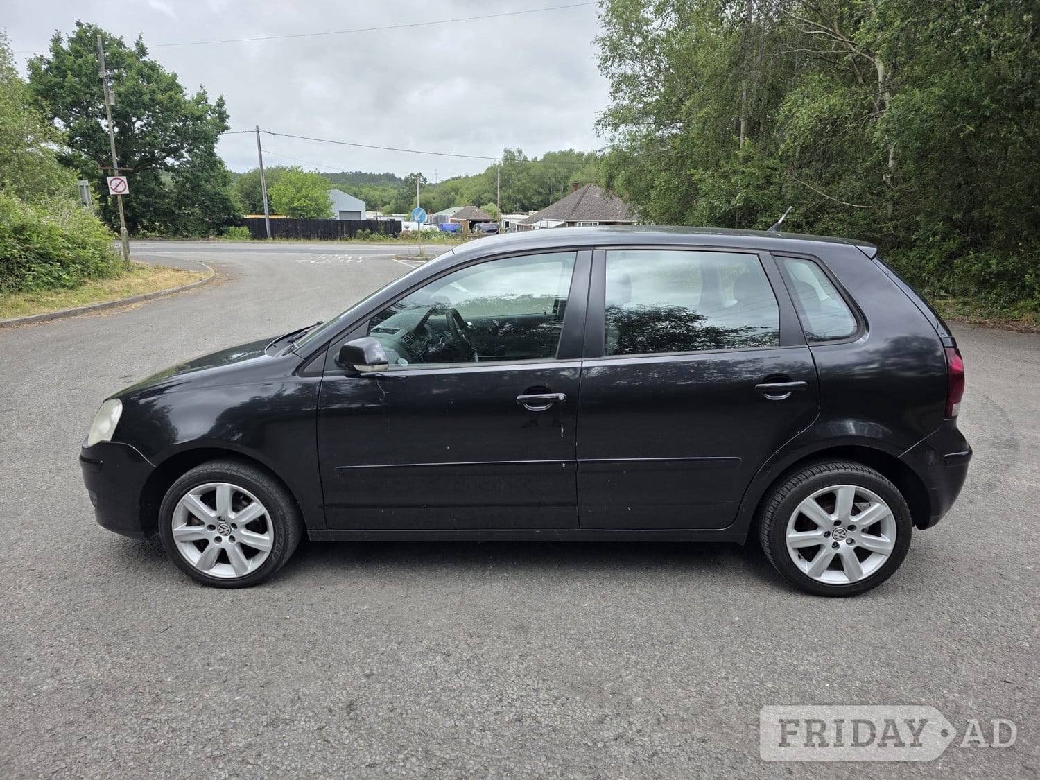 Volkswagen Polo 2006 - Cars