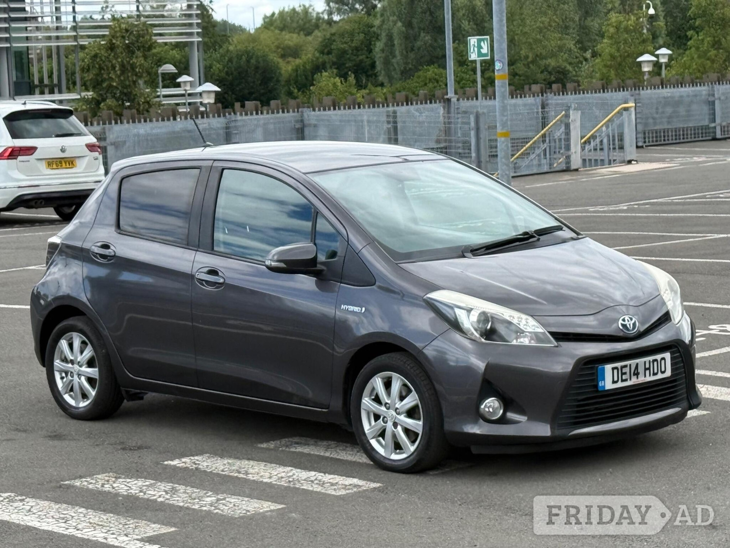 Toyota Yaris 2014 - Cars in Slough