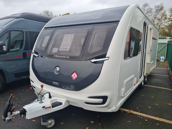 Swift Elegance Grande 845 2020