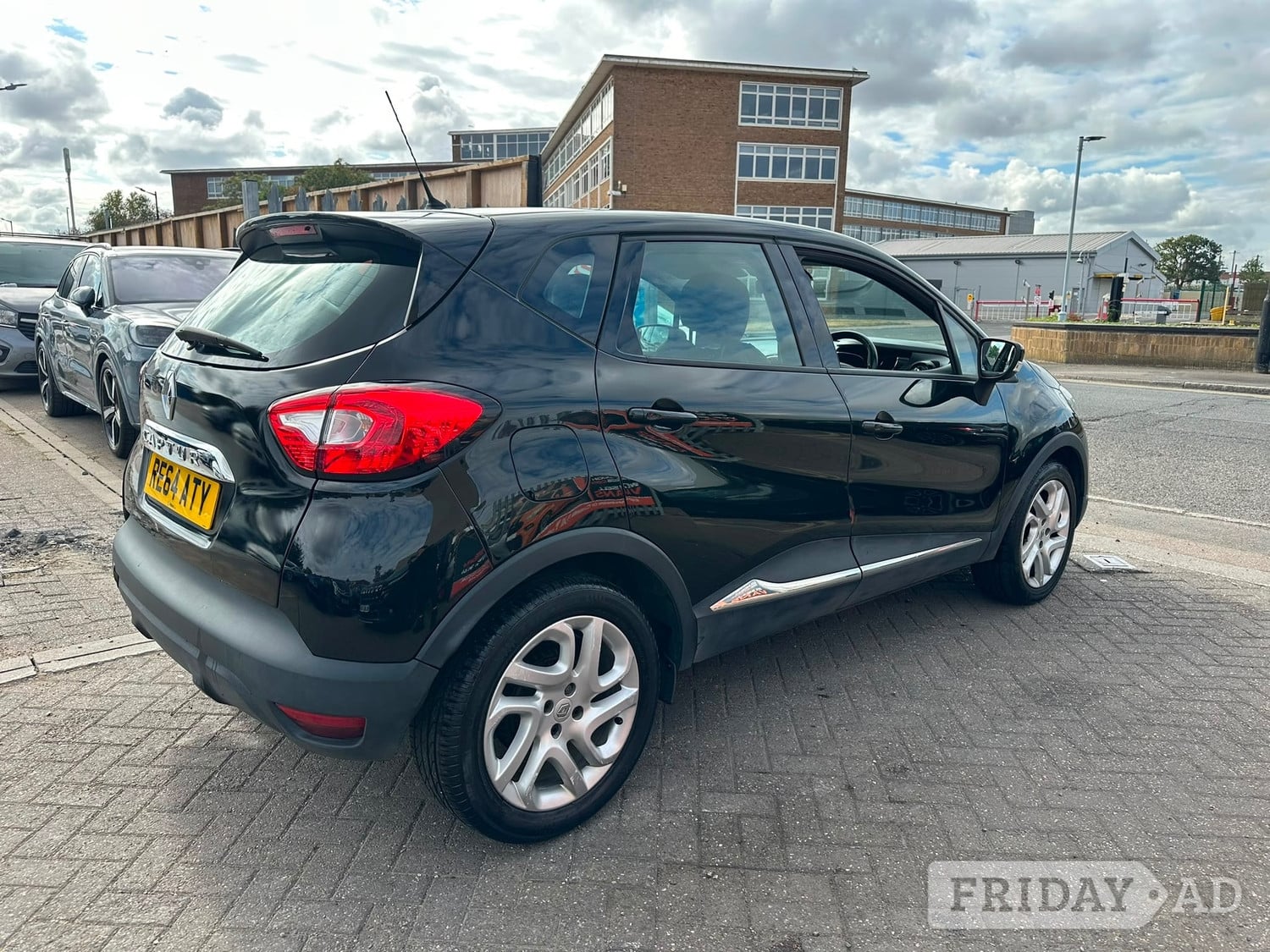 Renault Captur 2014 - Cars in Slough