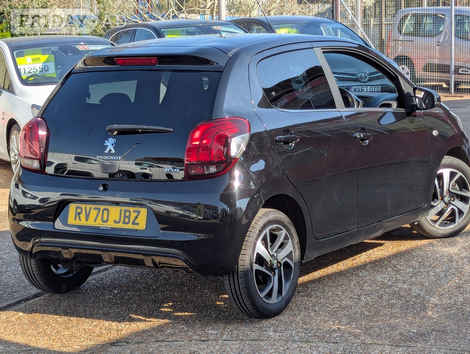 Peugeot 108 2020 - Cars