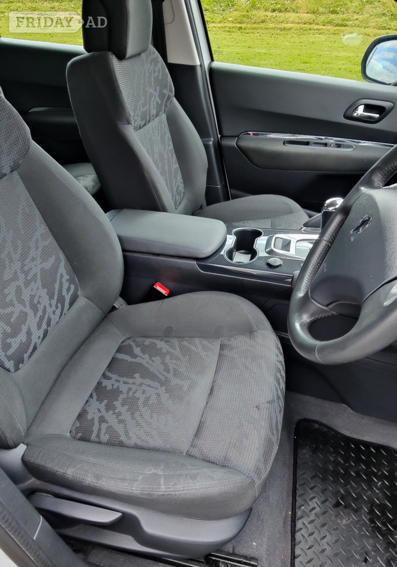 Peugeot 3008 2013 - Cars