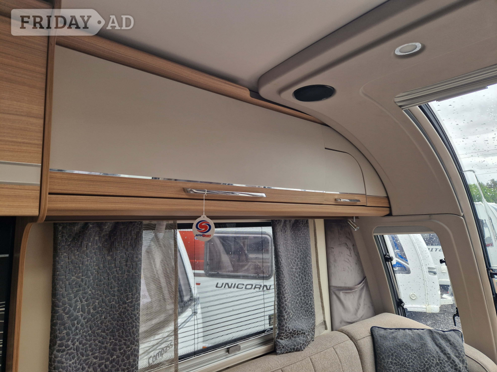 Bailey Unicorn Madrid S5  2022 - Motorhomes & Caravans in Highbridge