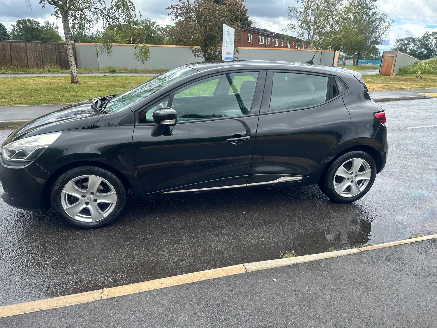 Renault Clio 2013 - Cars in Slough
