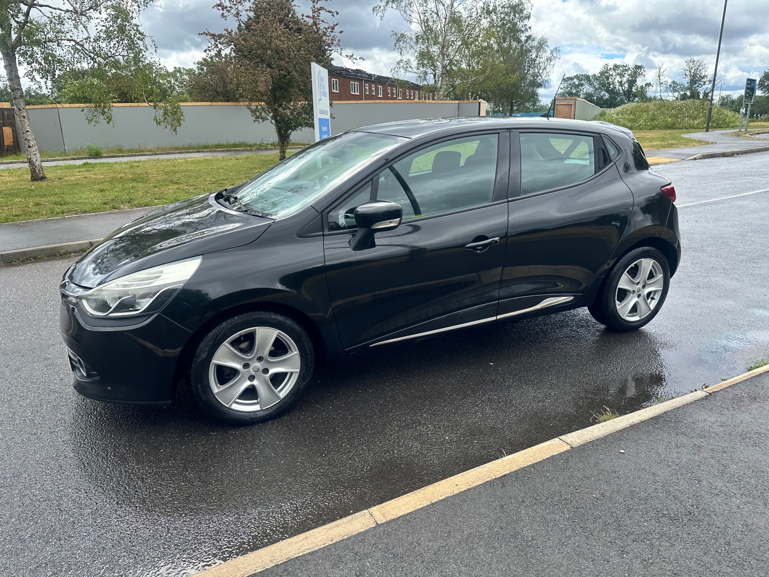 Renault Clio 2013 - Cars
