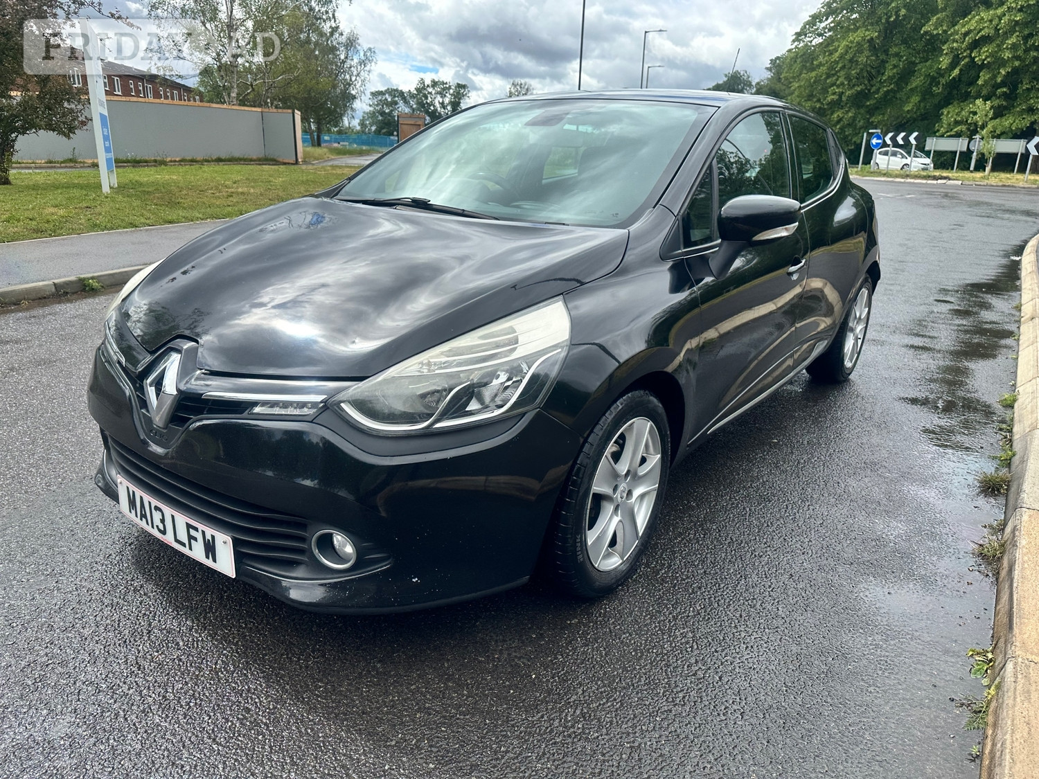 [ berth ]Renault Clio