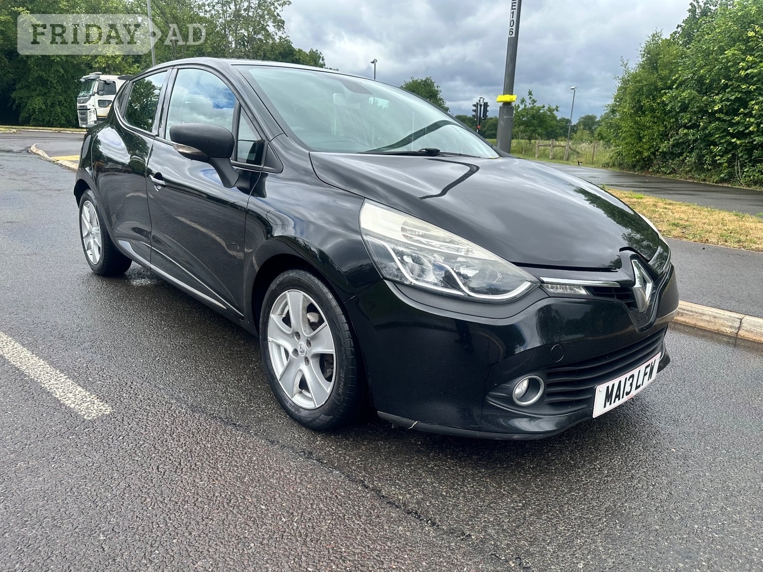 Renault Clio 2013 in Slough