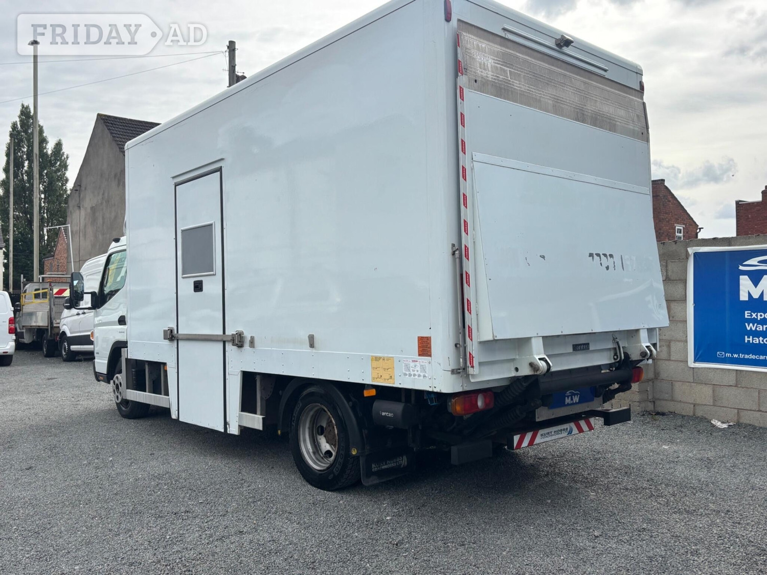 Mitsubishi Canter Dudley