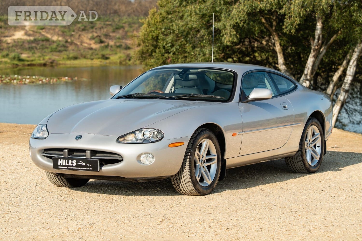 [ berth ]Jaguar XK8