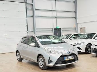 Toyota Vitz 2017