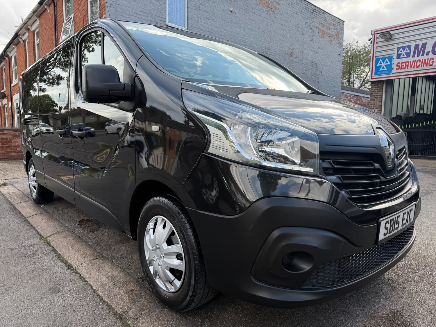 Renault Trafic 2015 - Vans & Commercial Vehicles in Kettering