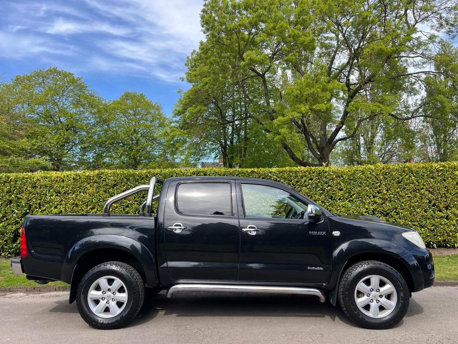 [ berth ]Toyota Hilux