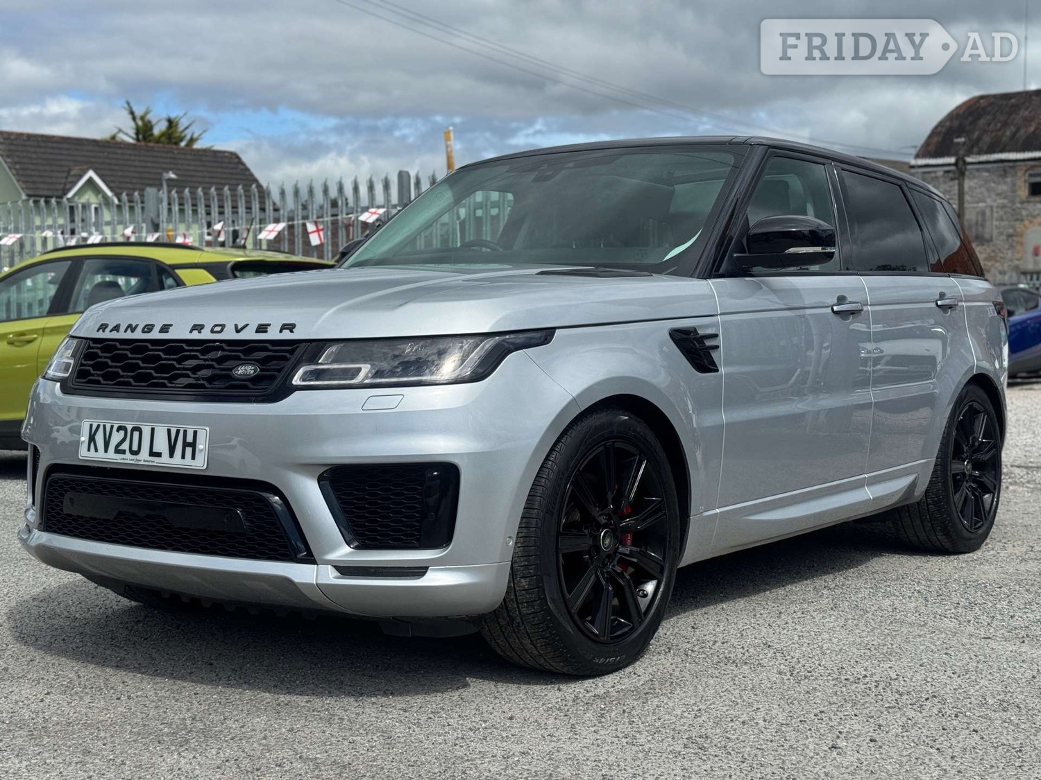 [ berth ]Land Rover Range Rover Sport