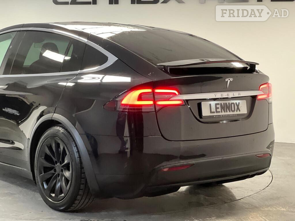 Tesla Model X 2017 - Cars in Brent