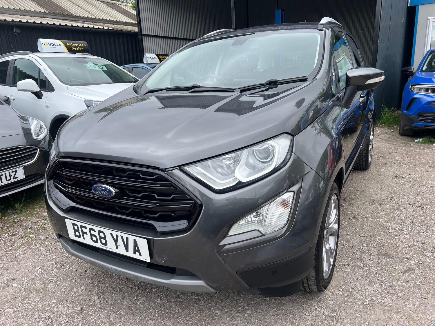 [ berth ]Ford Ecosport