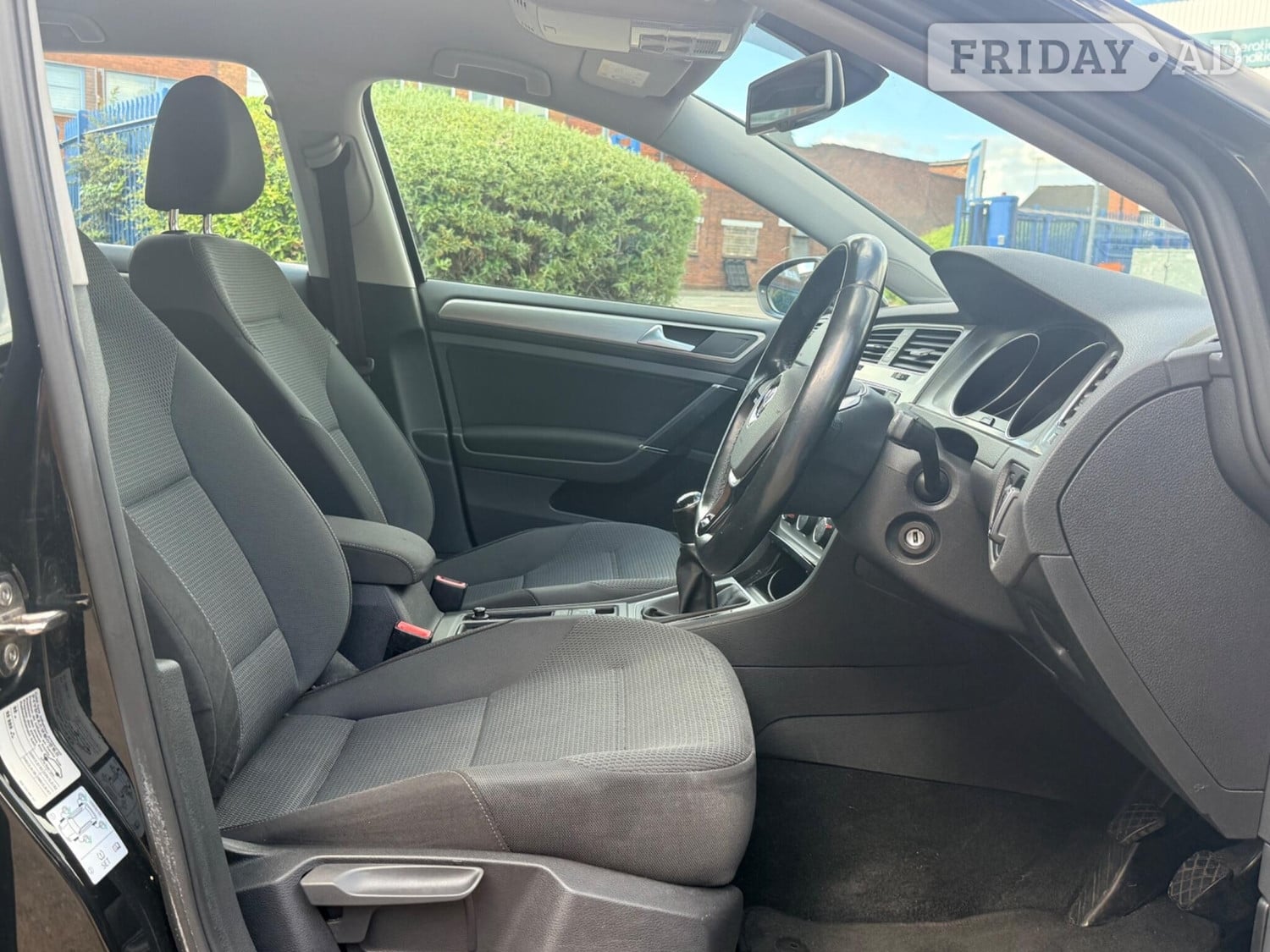 [ berth ]Volkswagen Golf