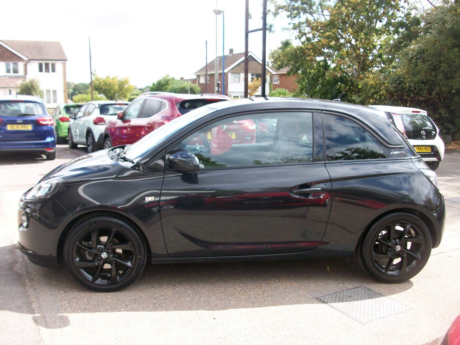 Vauxhall Adam 2016 - Cars in Eastleigh