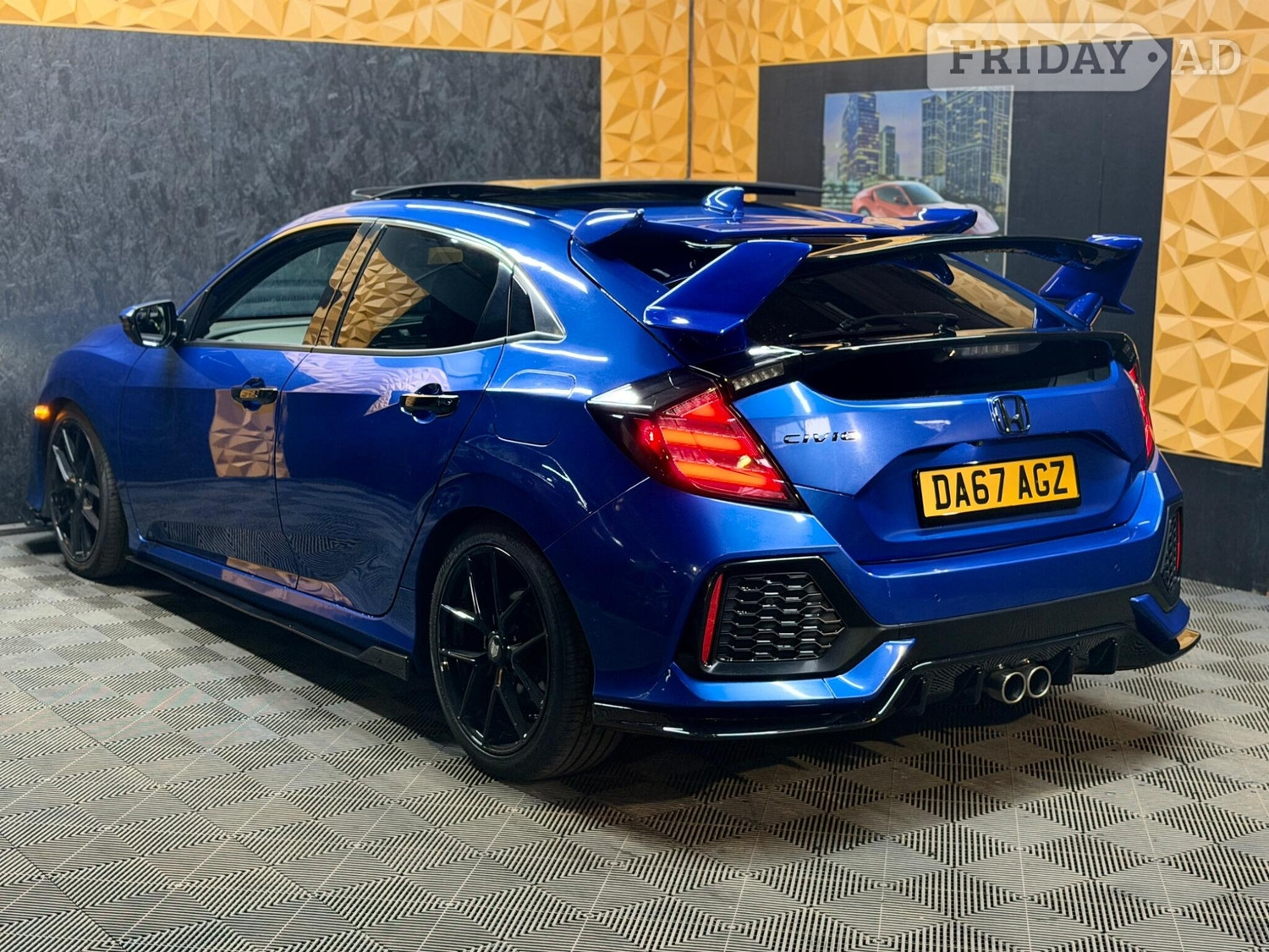 Honda Civic 2018 - Cars