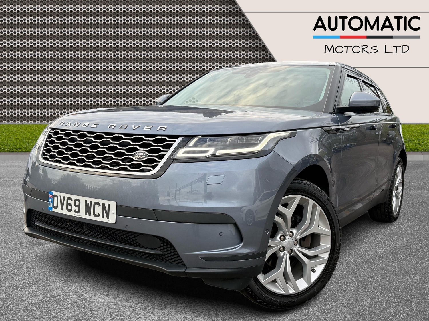 Land Rover Range Rover Velar 2019 - Cars in Hillingdon